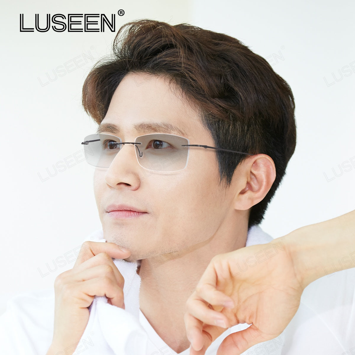 LUSEEN AG2239 Photochromic Anti-Radiation Eyeglasses Unisex Rimless Frame Black Gold Sliver
