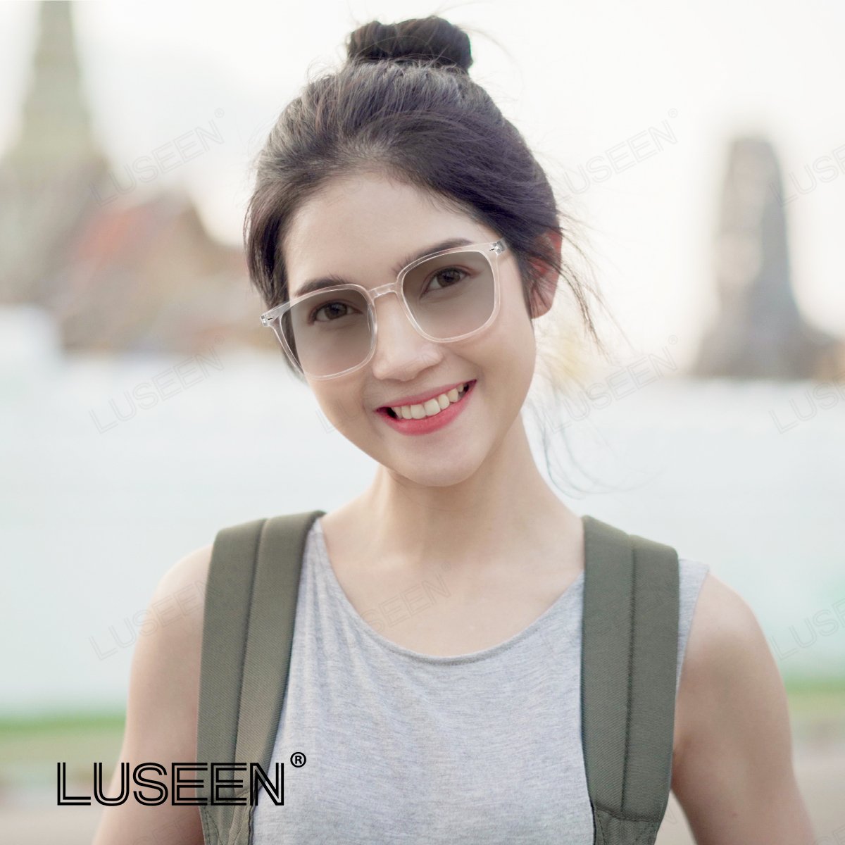 LUSEEN AG2279 Black frame Glasses Photochromic and Anti Radiation Square Full Rim Y2K Retro Eyeglass For Men and Women